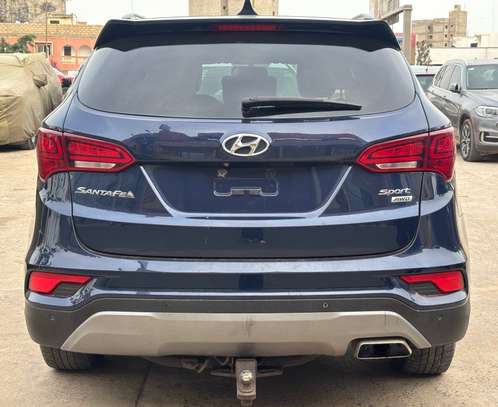 Hyundai Santafé 2017 full image 4