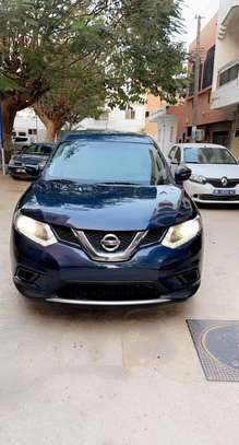Nissan rogue 2015 a vendre 7 places image 1