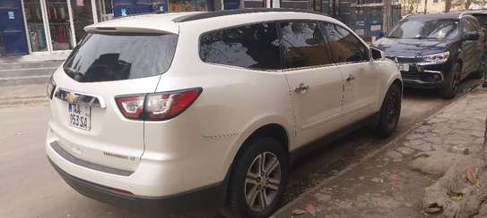 Chevrolet traverse 4x4 image 2