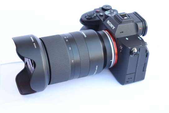 Sony Alpha A7 V Objectif 28-75mm f/2.8 image 3