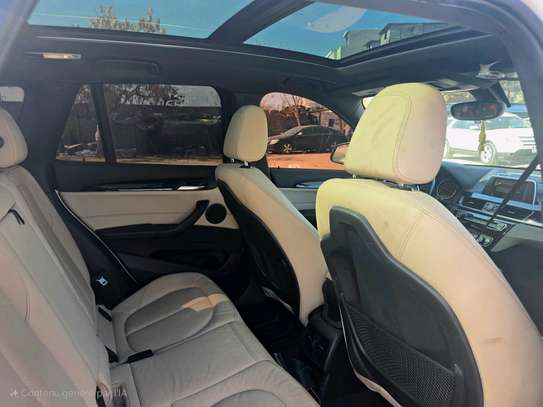 BMW X1 XDrive 28i 2017 image 6