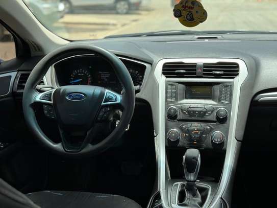 Ford Fusion 2015 image 8