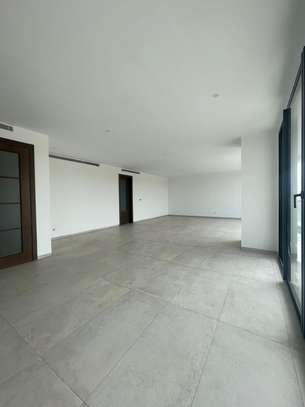 F6 à louer sur la corniche ouakam 385 m² neuf image 13