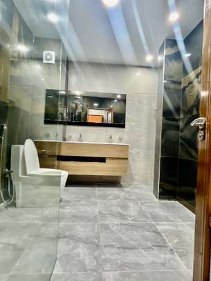 Appartement F4 à louer à Fann image 8