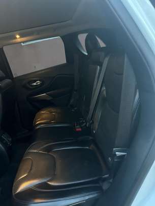 Jeep CHEROKEE 2020 image 4