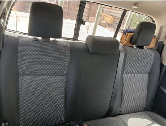 TOYOTA HILUX 2, 4GD CONTRY image 7