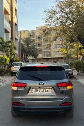 Kia Sorento 2018 image 3