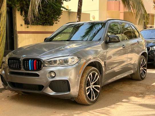 BMW X5 image 2