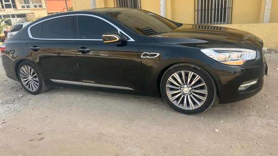 KIA K9 image 1