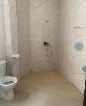 Mermoz vdn Villa R+1 à louer image 11