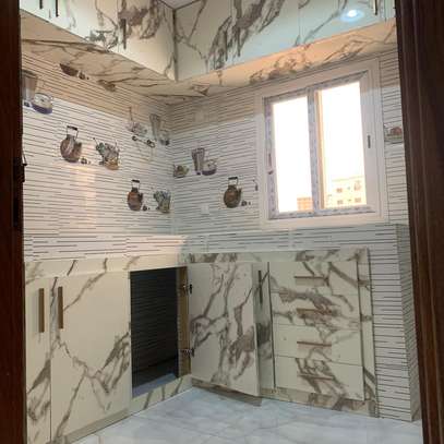 Bel Appartement F4 a louer au Point E image 3