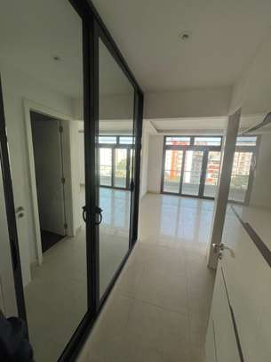 Appartement à louer au Point E image 4