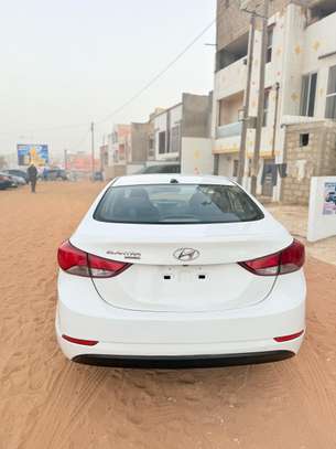 Hyundai Elantra 2016 image 4