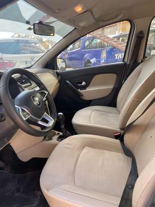 Renault Symbol 2021 image 5