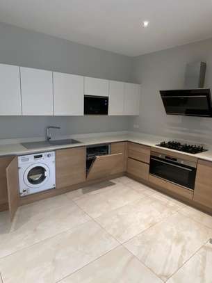 Appartement f4 à louer à fann image 12