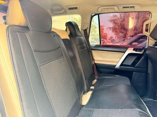 Toyota Prado VX 2020 image 6
