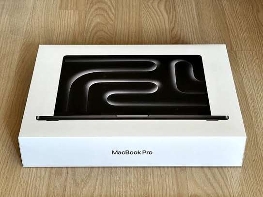 MacBook Pro 14' M4 image 1