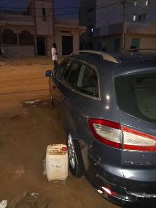 FORD MONDEO image 5