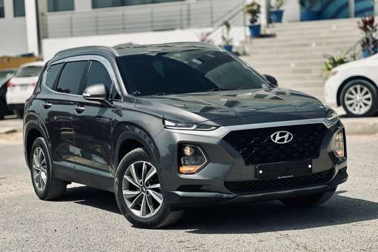Hyundai Santafe 2019 image 3