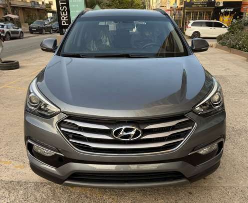 Hyundai santafe 2016 image 1