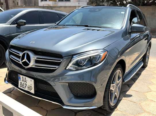 Mercedes Benz GLE 400 image 2