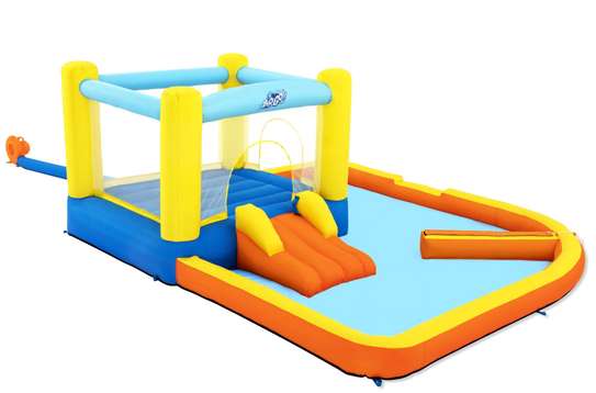 Aire de jeu gonflable BESTWAY avec PISCINE image 5