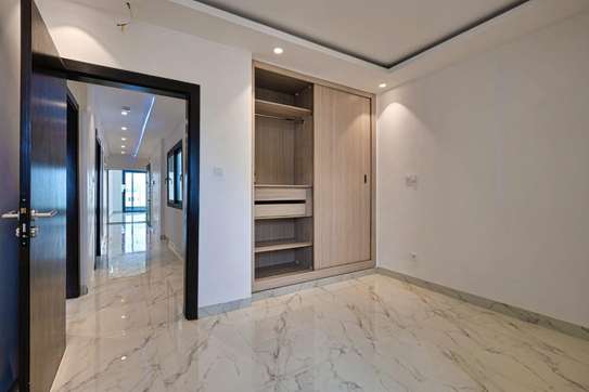 Appartement de standing aux Almadies à louer image 3