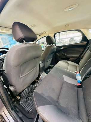 Ford focus 2014 image 9