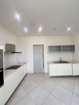 appartement à louer fann mermoz image 4