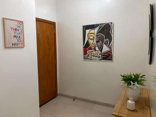 Appartement F2 meublé à louer au Point E image 2