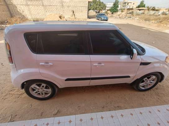 Kia Soul robuste et en bon état à vendre. image 3