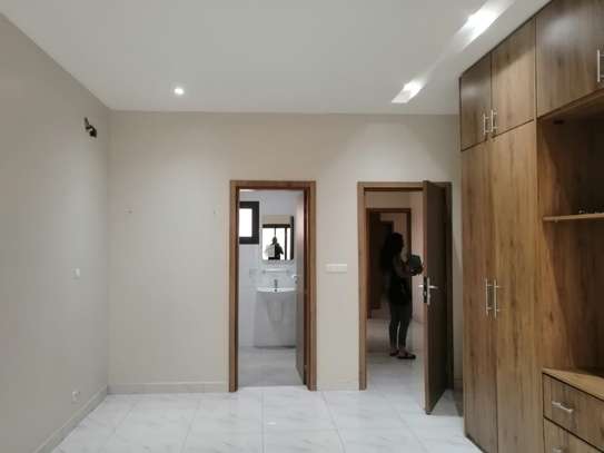 Appartement F4 à louer à Nord Foire au 2e étage image 8