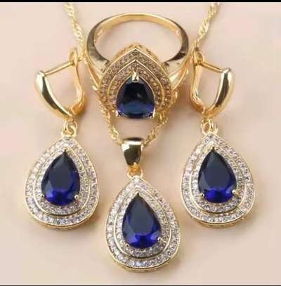 Bijoux Plaqué Or 24 Carats image 6