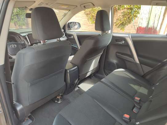 Toyota Rav 4 2019 image 3