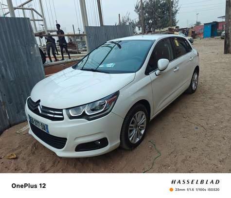 Citroen C4 image 2