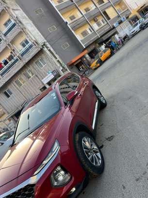Hyundai Santa Fe image 3