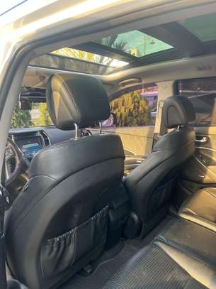 Hyundai SANTAFE 4x4 image 11