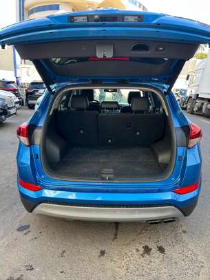 Hyundai tucson image 7