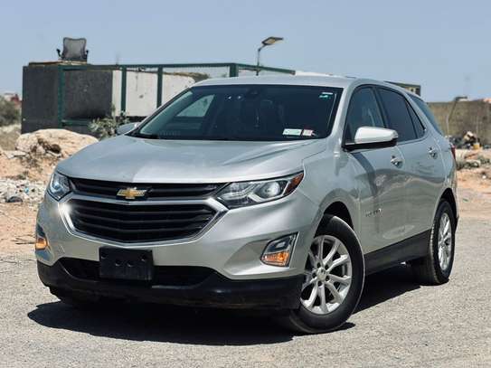 Chevrolet Equinox 2018 SUV argent spacieux image 12