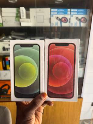 iPhone 12 image 2