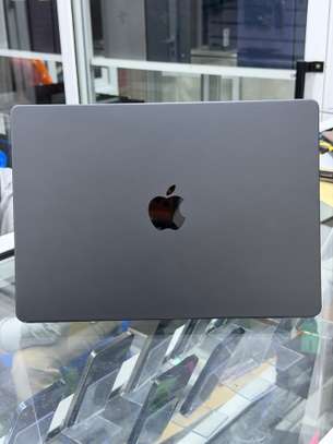 MacBook Pro 2024 M4 1To ssd | nanotexture image 4