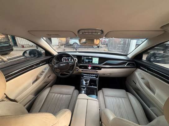 Genesis G90 2017 image 6