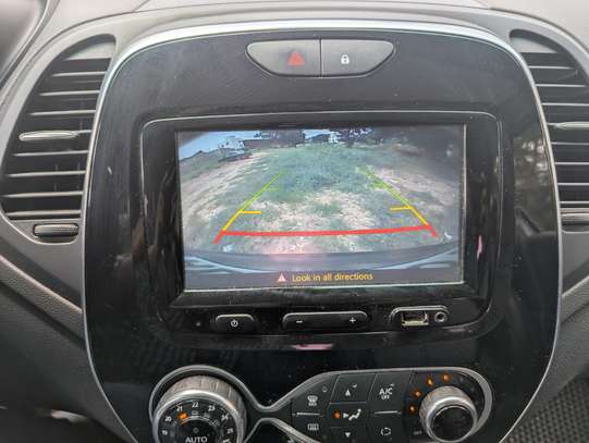 Renault QM3 2017 image 8
