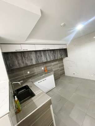 APPARTEMENT F3 À LOUER À LA CITÉ KEUR GORGUI image 8