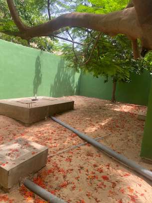 VILLA TITRE FONCIER FASS MBAO CITE FERMEE image 5