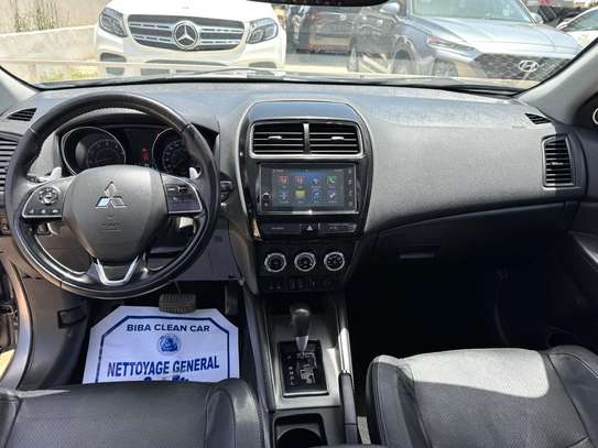 Mitsubishi RVR GT image 5