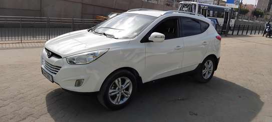 Hyundai tucson image 5