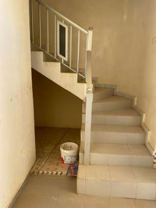 Magnifique villa Cité doudou basse Rufisque image 6