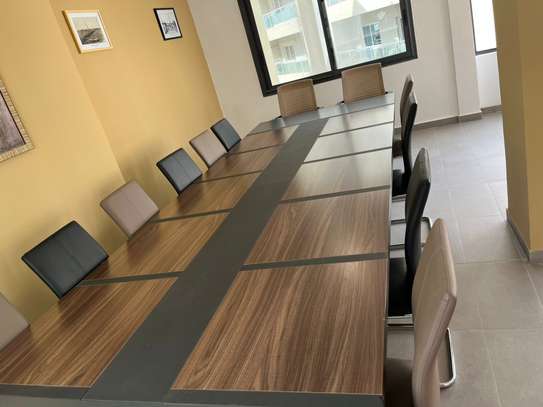 Salle de réunion a la Cite Keur Gorgui image 2