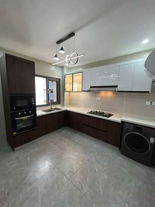 Superbe appartement de type F4 à louer image 14